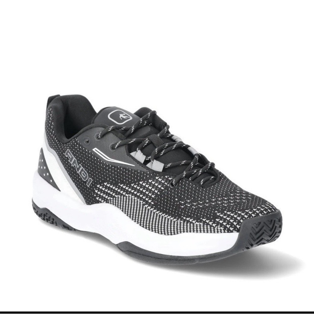 AND1 Men's Tangent Low-Top Basketball Sneaker Shoes Black Size 9.5 NWT